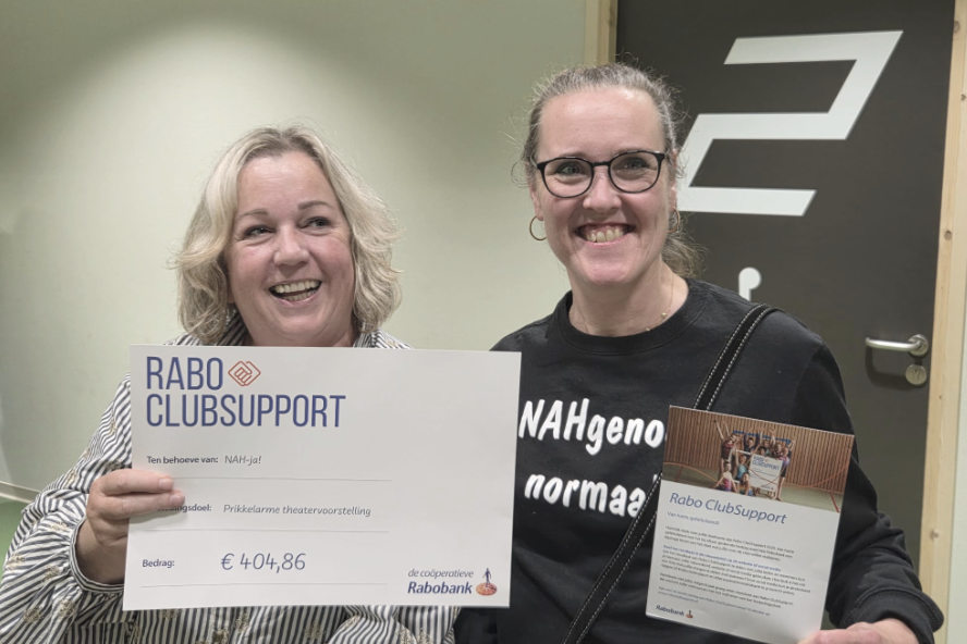uitreiking rabo clubsupport anja en marieke